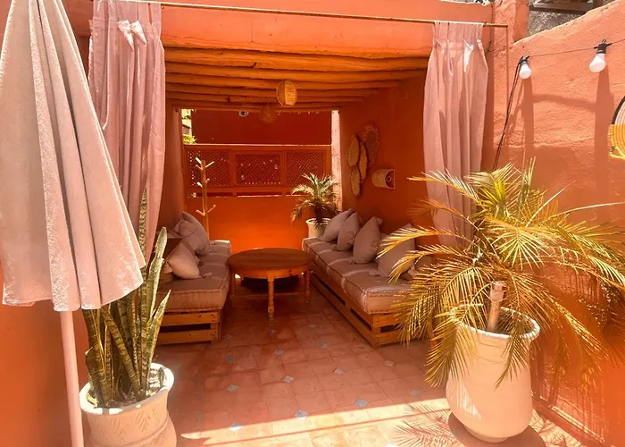 Riad Sanwa
